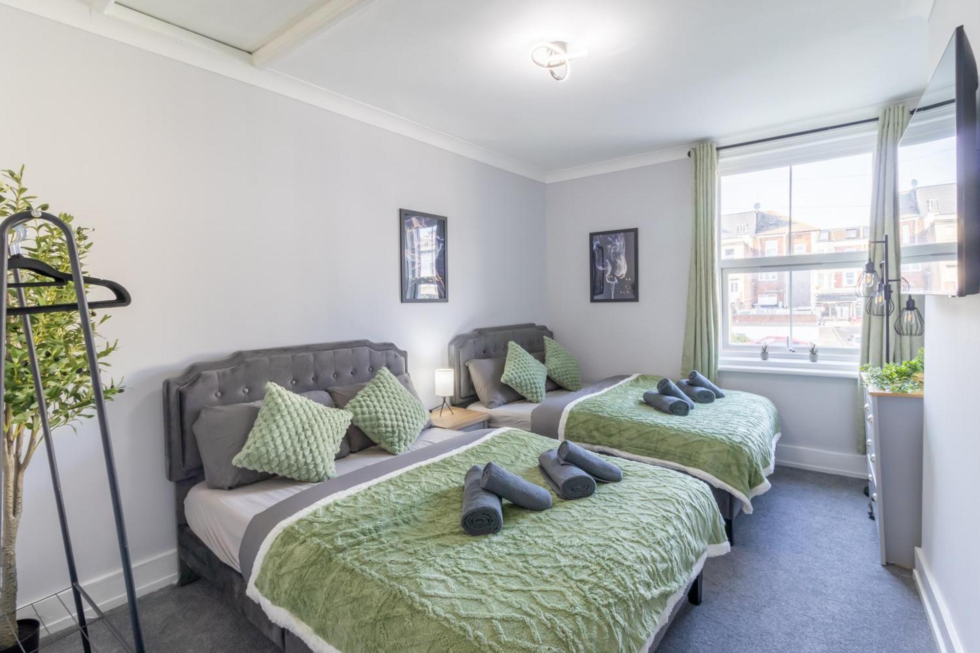 Open Mind Property - Apartment With 2 Double Beds Portsmouth Eksteriør bilde