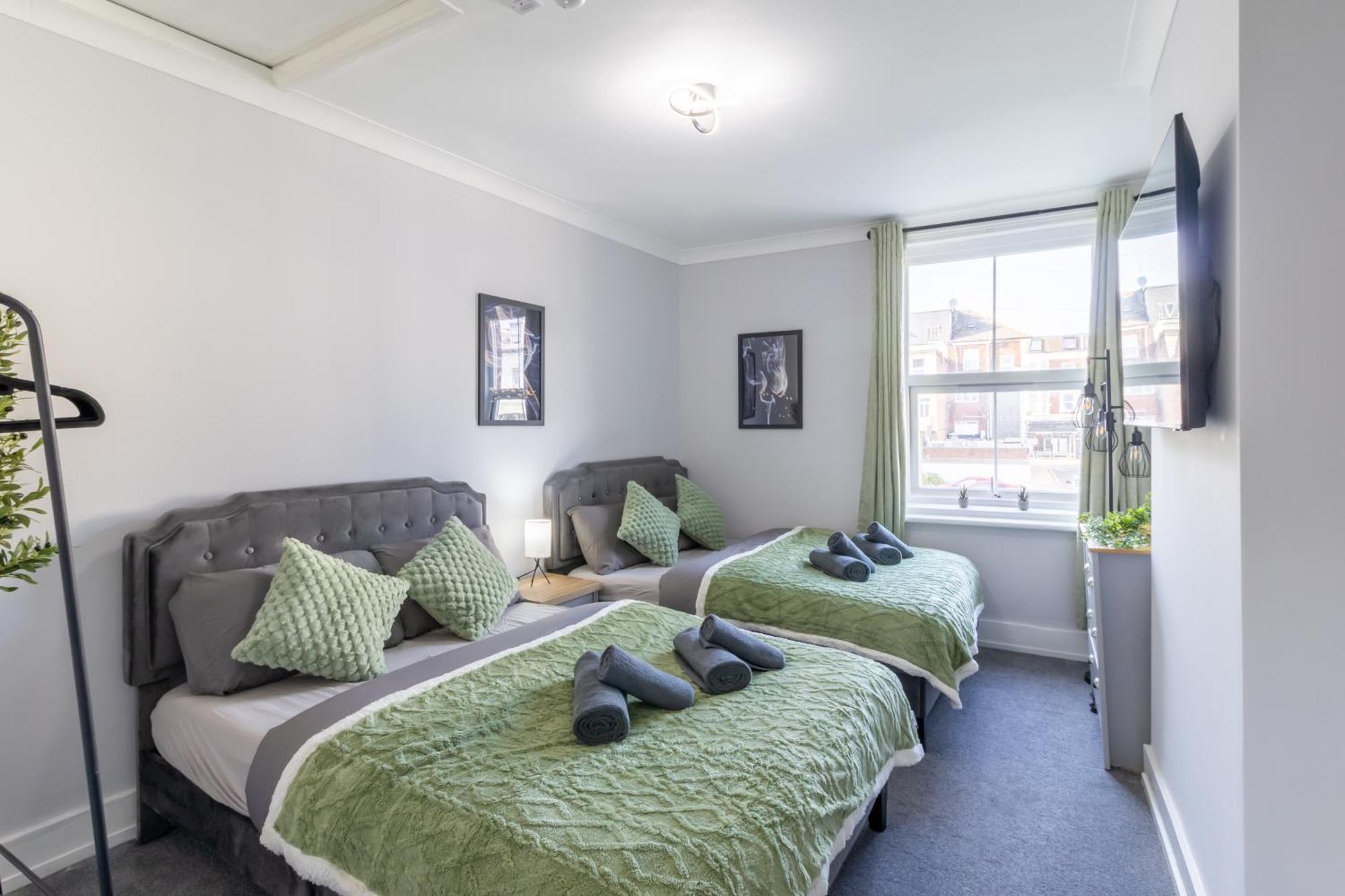 Open Mind Property - Apartment With 2 Double Beds Portsmouth Eksteriør bilde