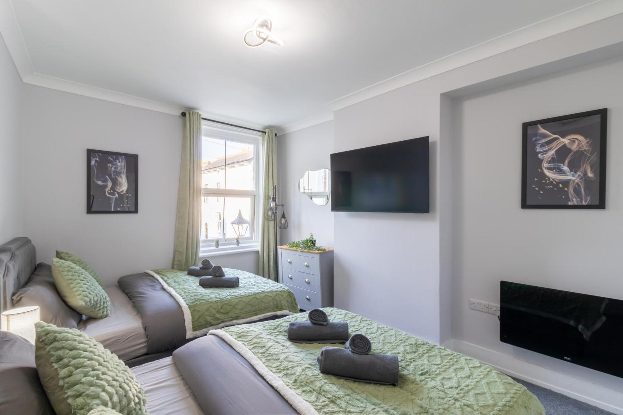 Open Mind Property - Apartment With 2 Double Beds Portsmouth Eksteriør bilde